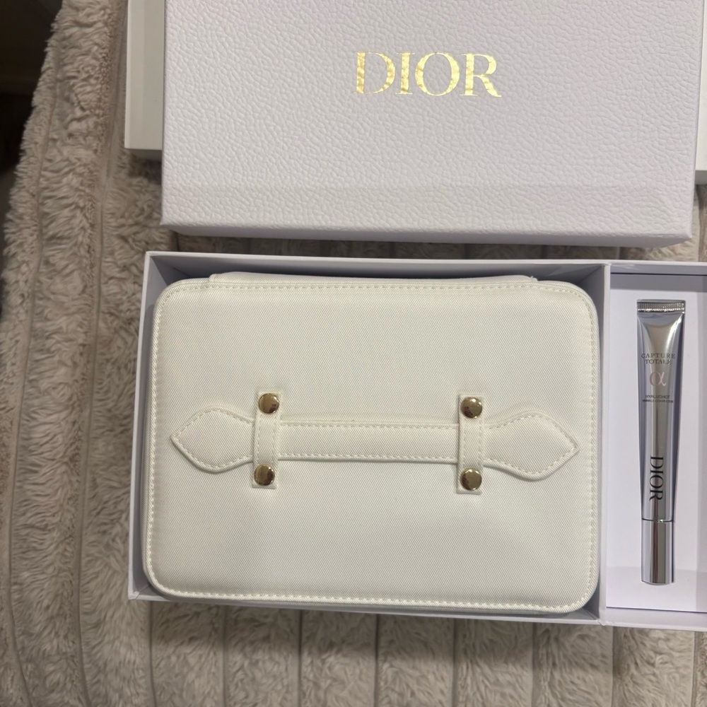 Dior White Spa Set - Includes Case, Towel, & Eye Mask - Picture 3 of 4